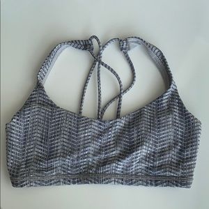 LULULEMON free to be bra